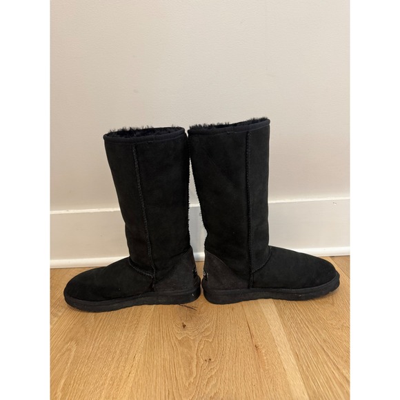 UGG Australia Black Suede Tall Sheepskin Lined Boots Women's Size 8 - Picture 9 of 13